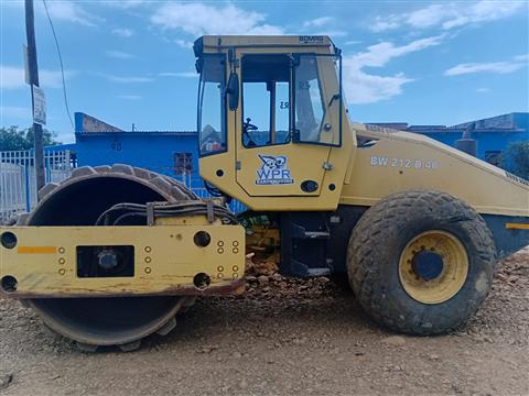 Yellow Bomag BW 212 D-40 padfoot compaction roller